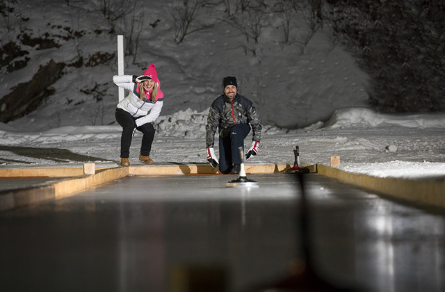 Eisstockschießen in Tux-Finkenberg