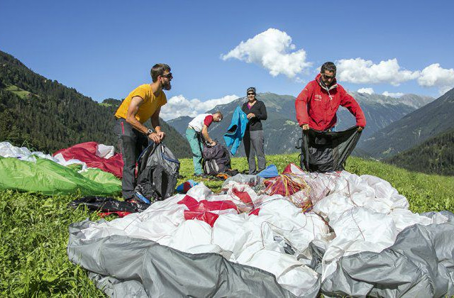 Paragleiten im Sommer