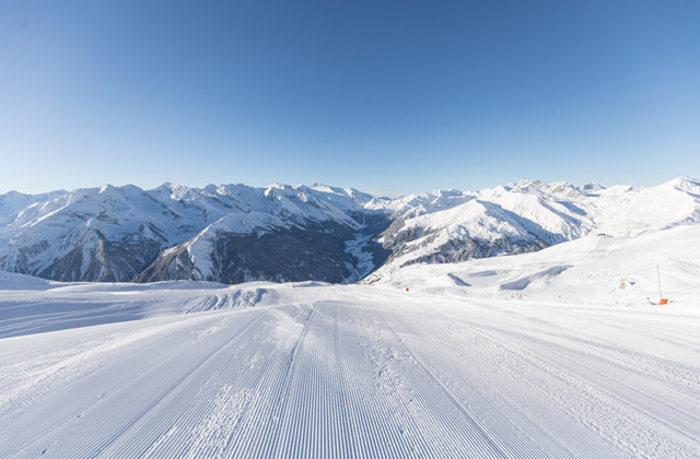 Abfahrtgenuss in der Ski- und Gletscherwelt Zillertal 3000