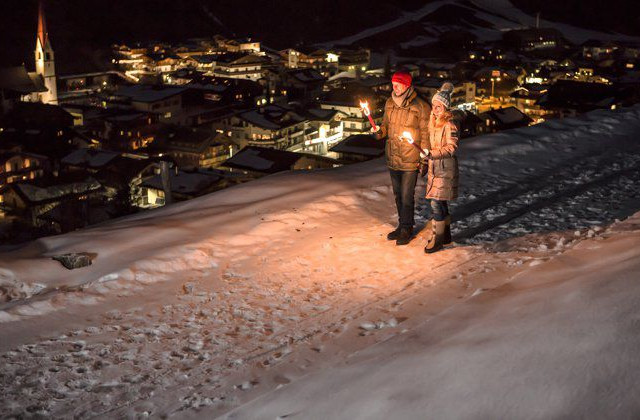 Winterwanderung durchs verschneite Tuxertal
