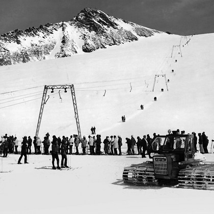 Skilift am Hintertuxer Gletscher (Bild: Hintertuxer Gletscher)