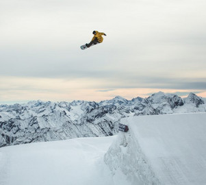 Snowboard Profi Werni Stock. © Tom Klocker