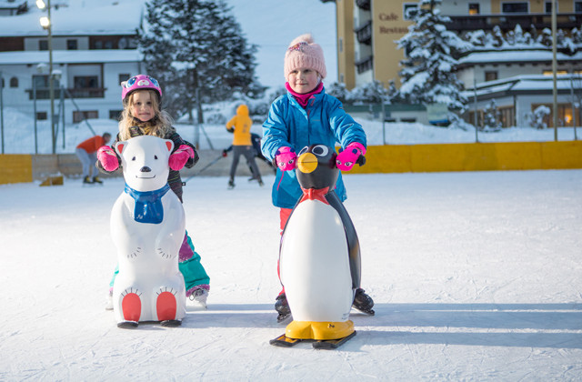 Eislaufen im Zillertal